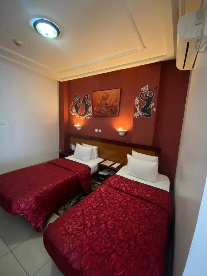 Bano Palace Hotel Douala Ngoại thất bức ảnh