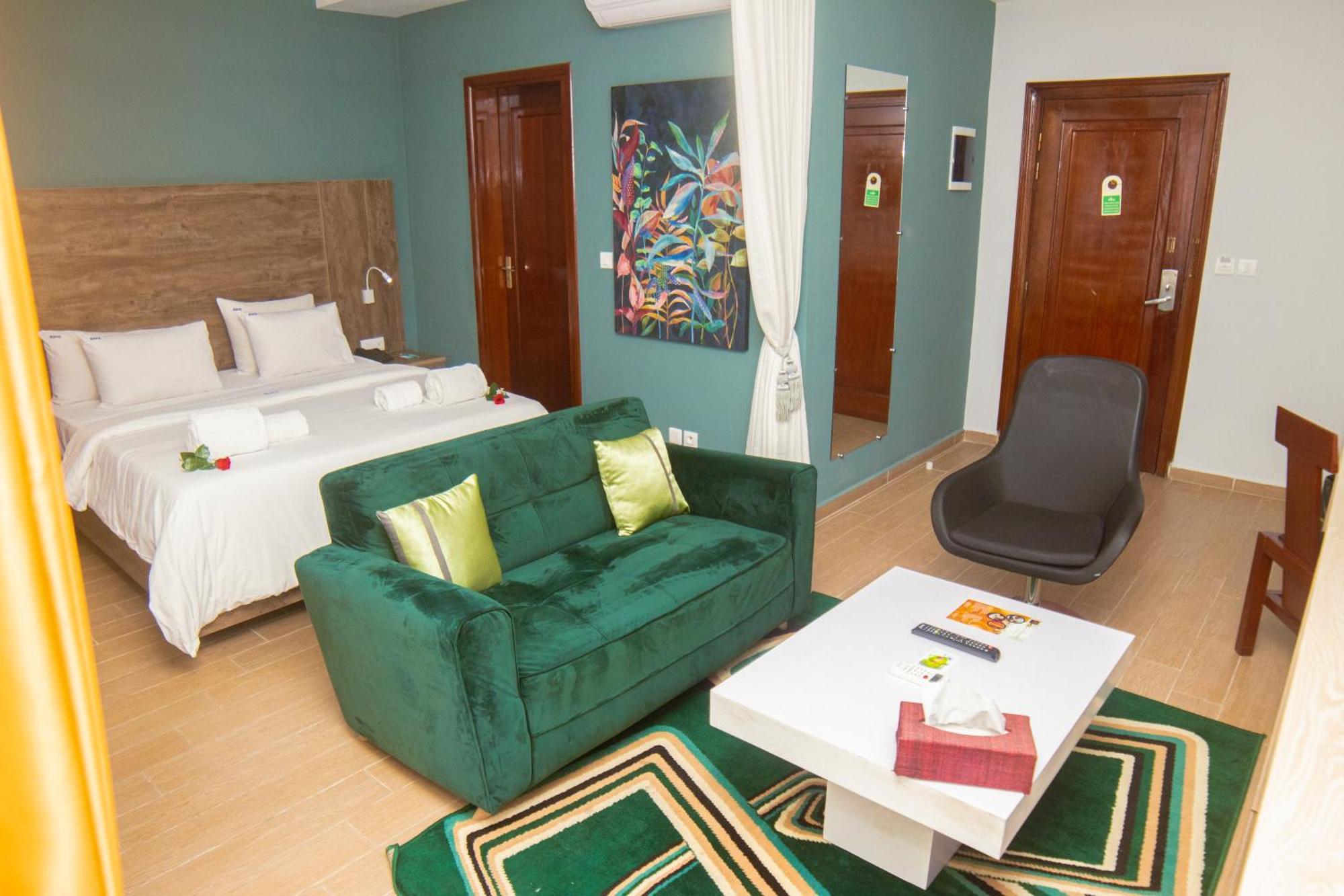 Bano Palace Hotel Douala Ngoại thất bức ảnh