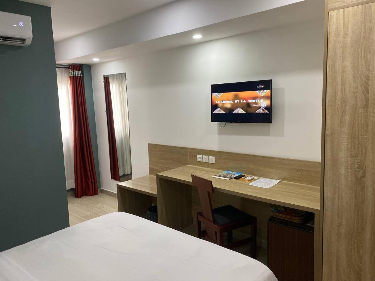 Bano Palace Hotel Douala Ngoại thất bức ảnh