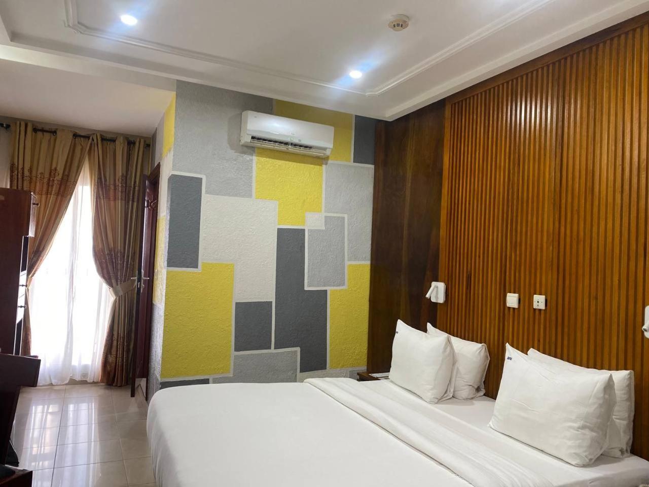 Bano Palace Hotel Douala Ngoại thất bức ảnh